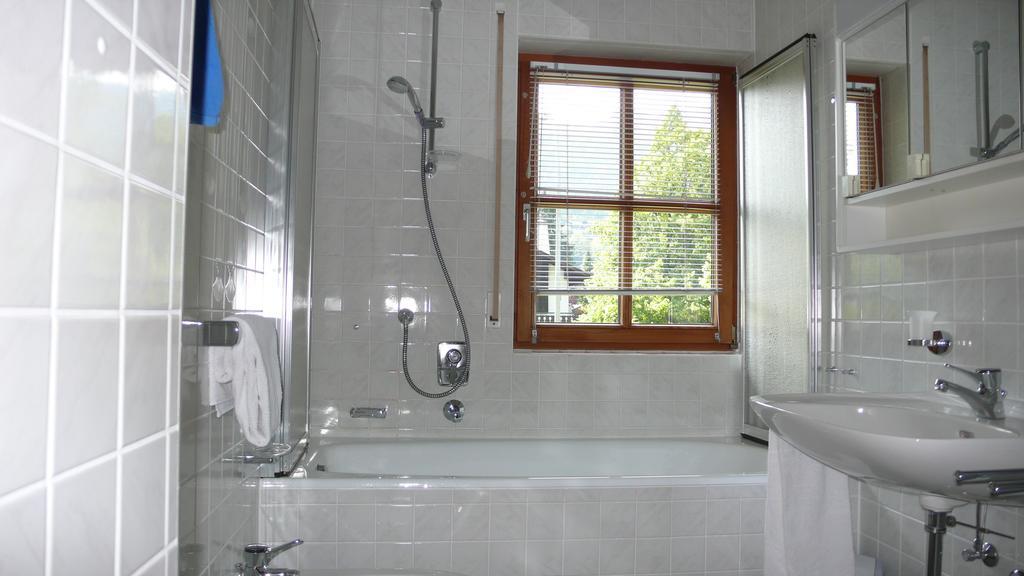 Apartment Jenny Гармиш-Партенкирхен Экстерьер фото